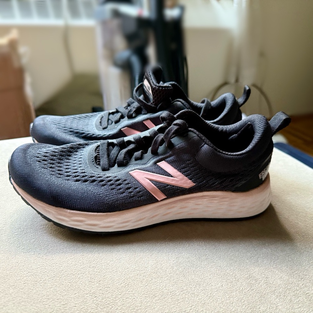NEW! New Balance Black and Pink Athletic Shoes with Breathable Mesh